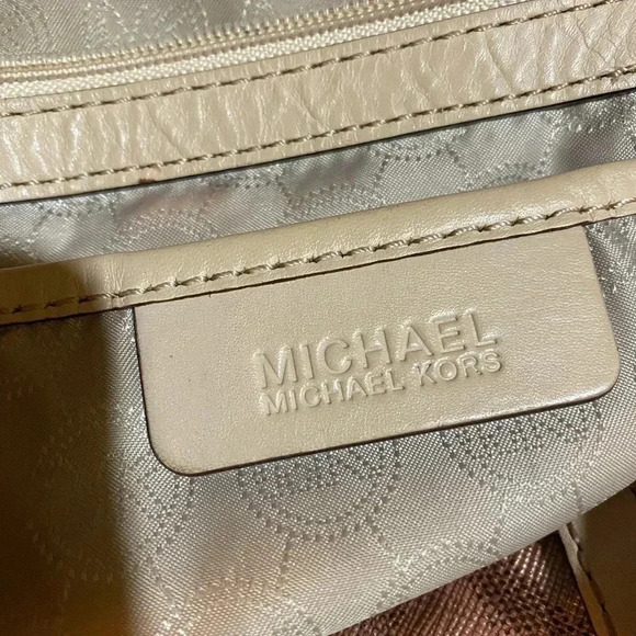 Michael kors bronze canvas hobo handbag - Picture 10 of 16